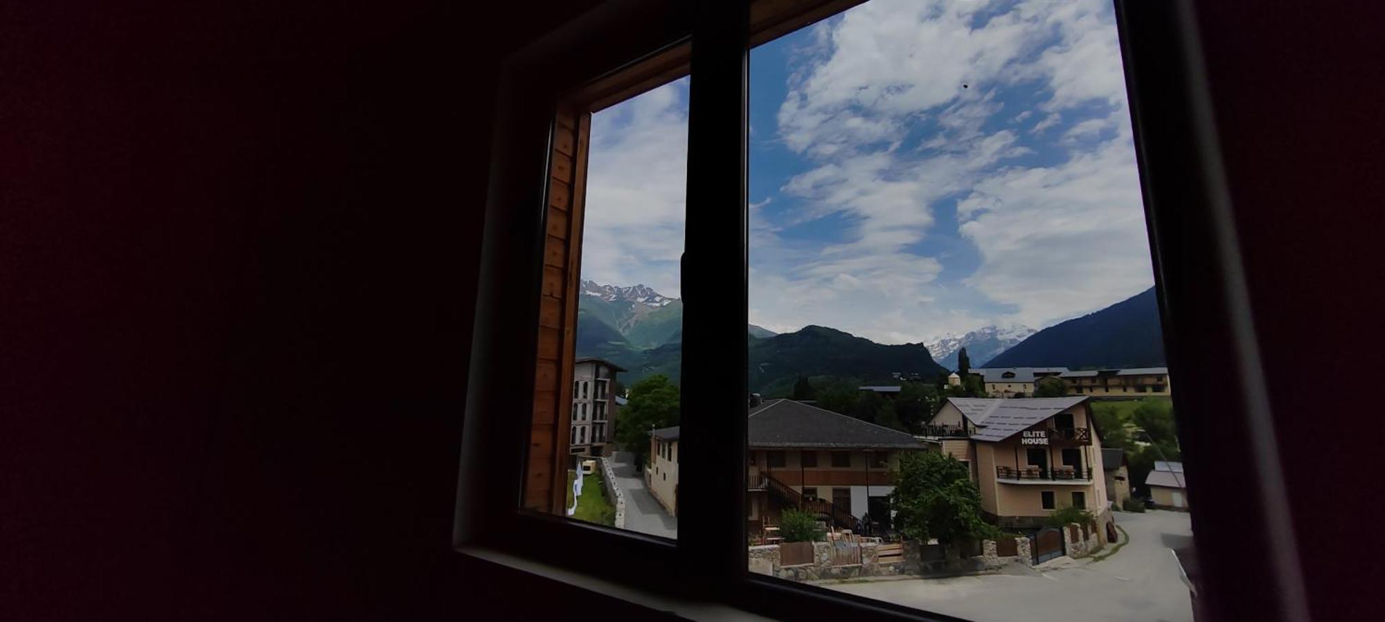 Hotel Svanseti Mestia Luaran gambar