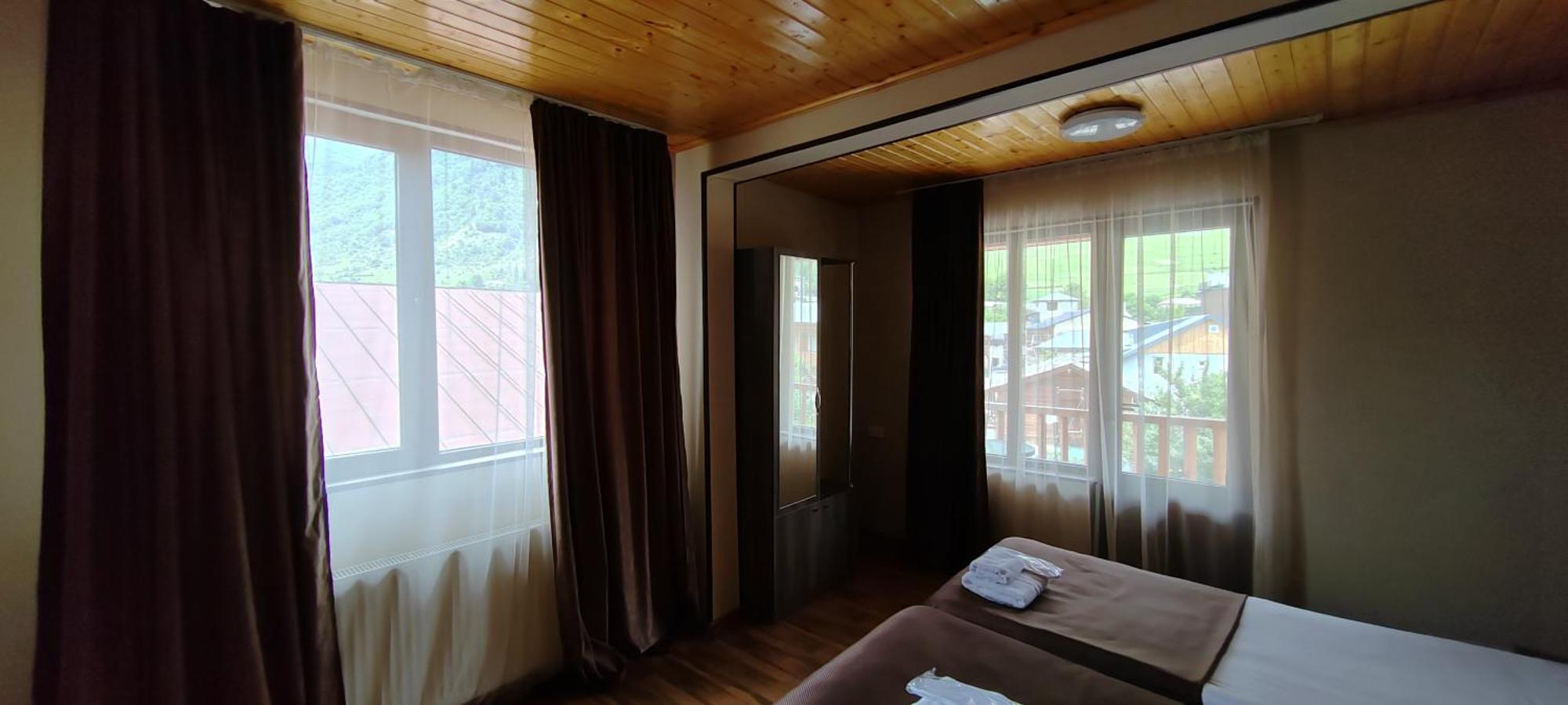Hotel Svanseti Mestia Luaran gambar